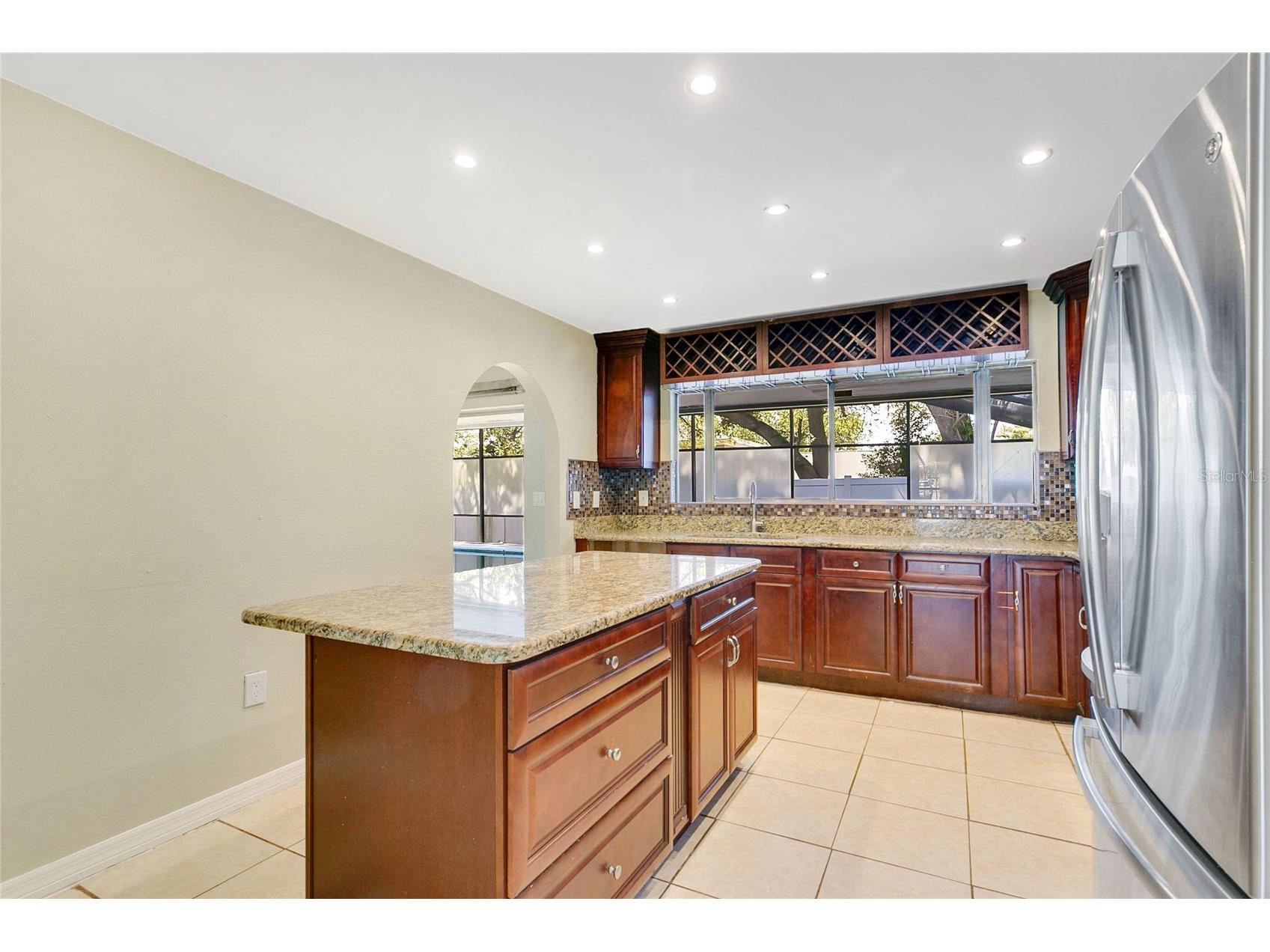 3217 Castle Oak Avenue Orlando FL 32808 O6374268 image5