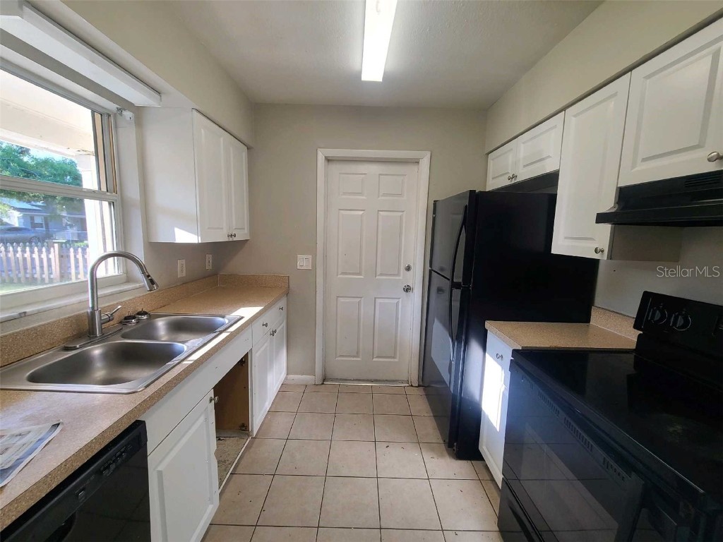 3217 Deerfield Drive Tampa FL 33619 O6315362 image2