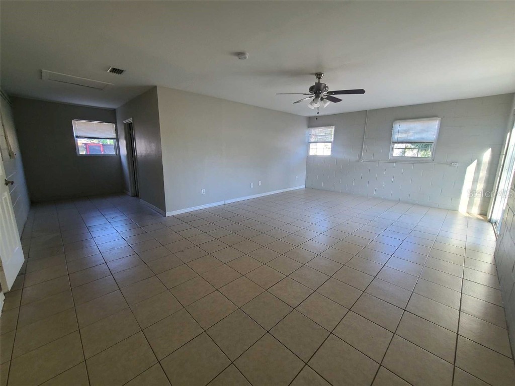 3217 Deerfield Drive Tampa FL 33619 O6315362 image5