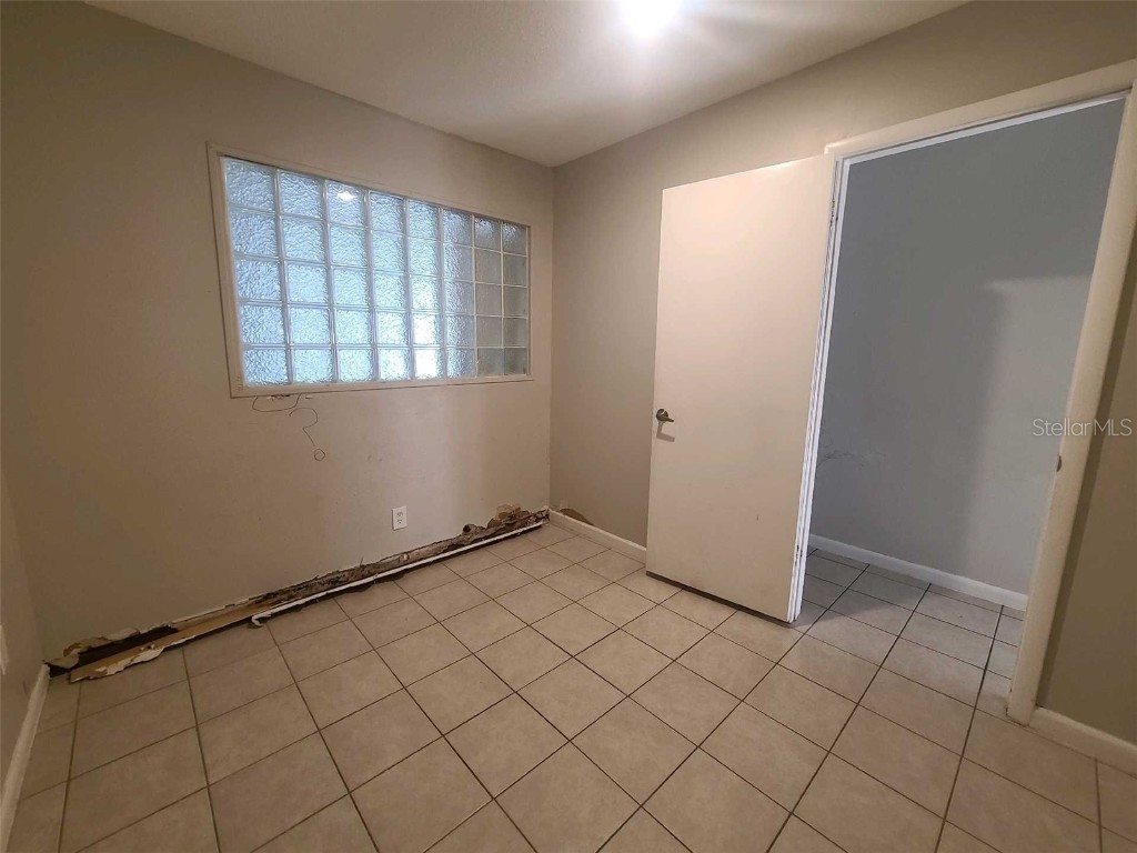 3217 Deerfield Drive Tampa FL 33619 O6315362 image9