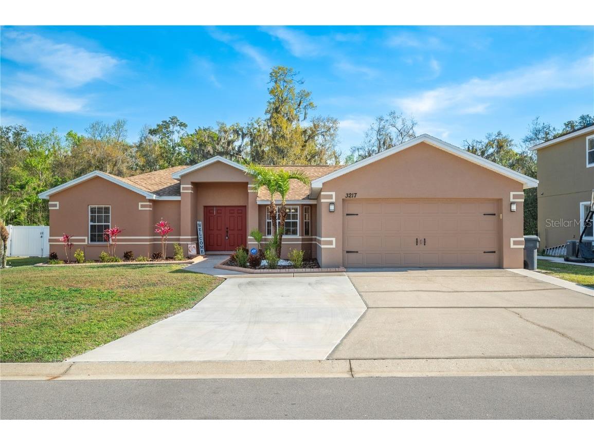 3217 Enclave Boulevard Mulberry FL 33860 L4942952 image1