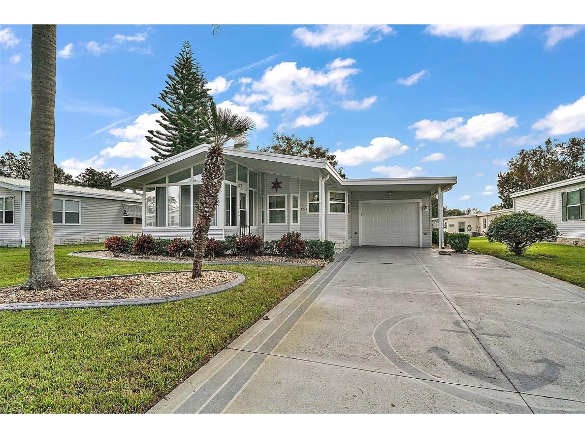 3217 Manatee Road Tavares FL 32778 G5089299 image1