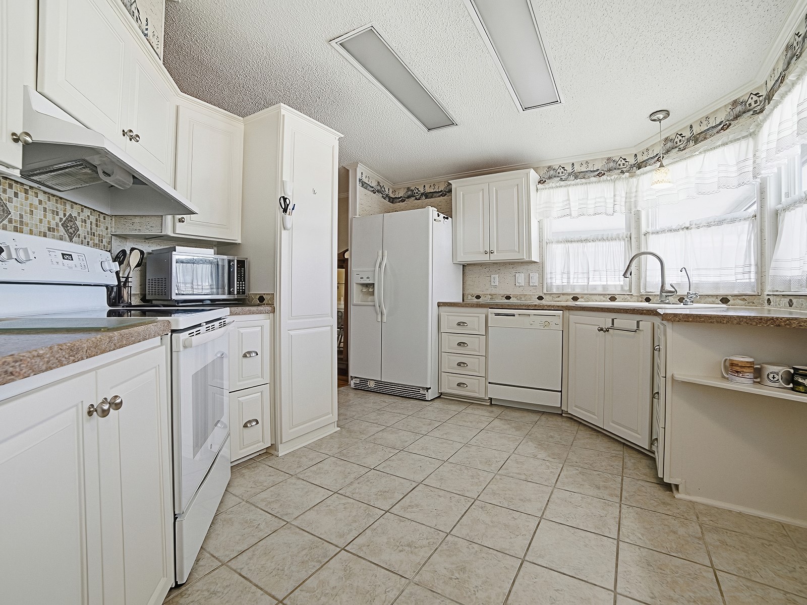 3217 Manatee Road Tavares FL 32778 G5108045 image3