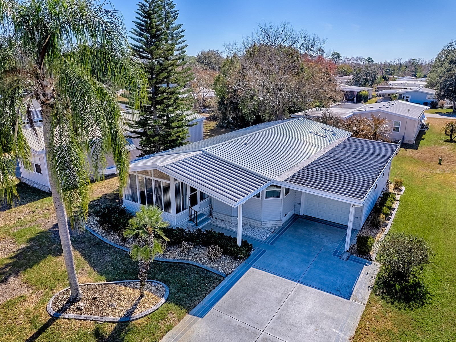 3217 Manatee Road Tavares FL 32778 G5108045 image40