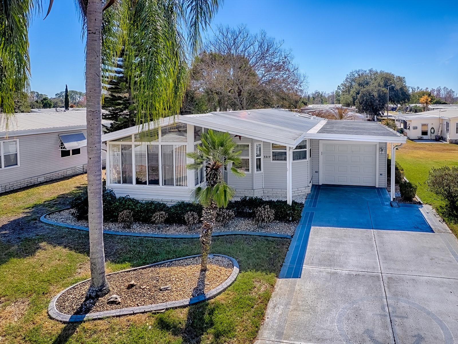 3217 Manatee Road Tavares FL 32778 G5108045 image41