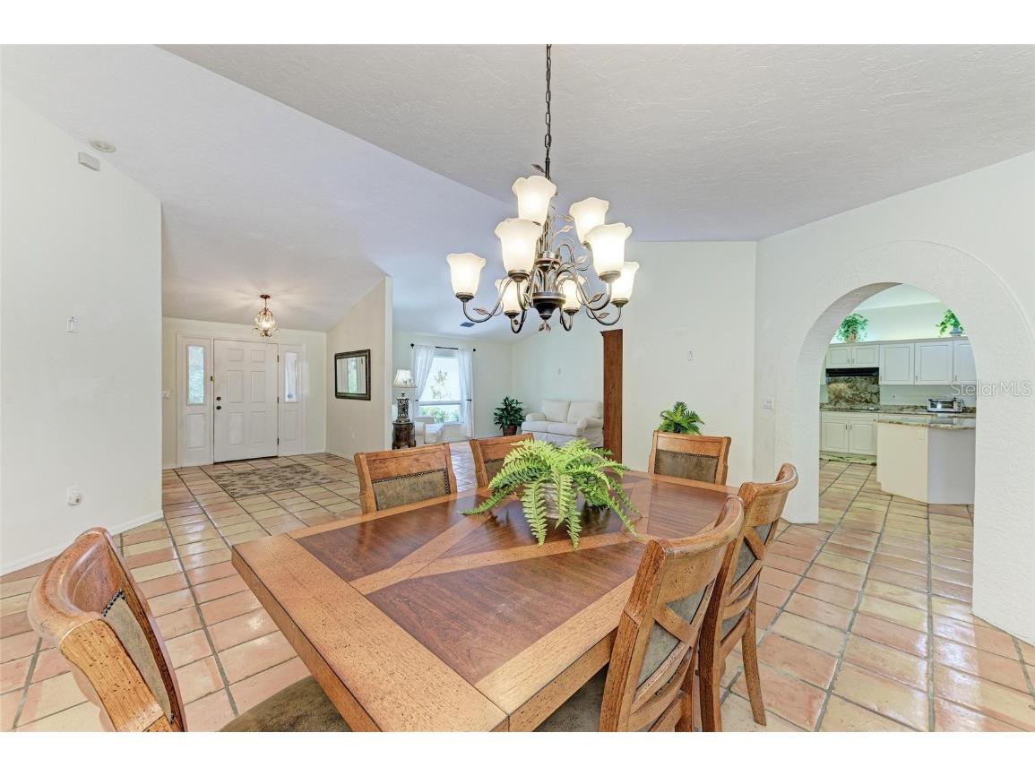 3217 Oak Grove Drive Sarasota FL 34243 A4656185 image14