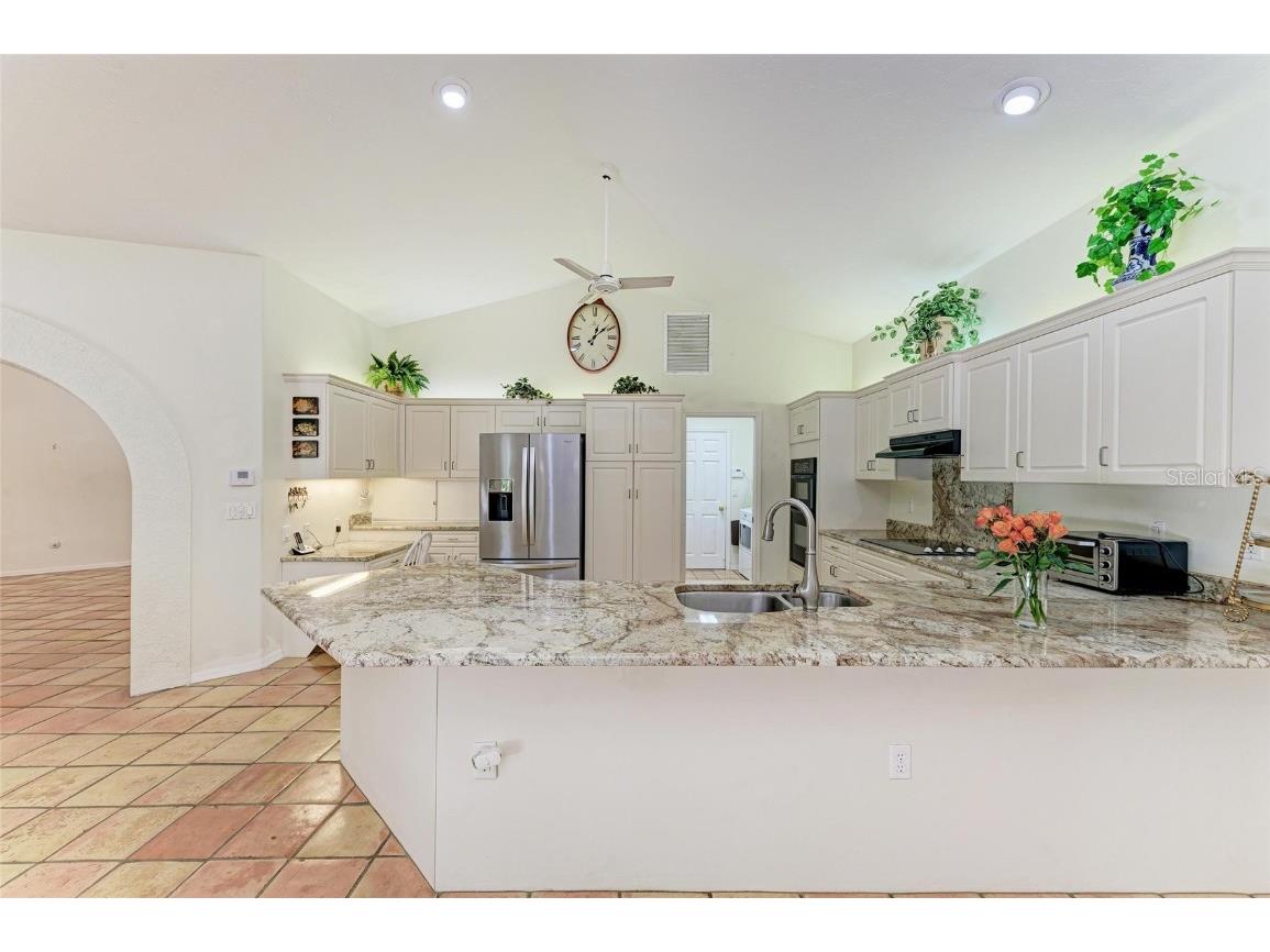 3217 Oak Grove Drive Sarasota FL 34243 A4656185 image20