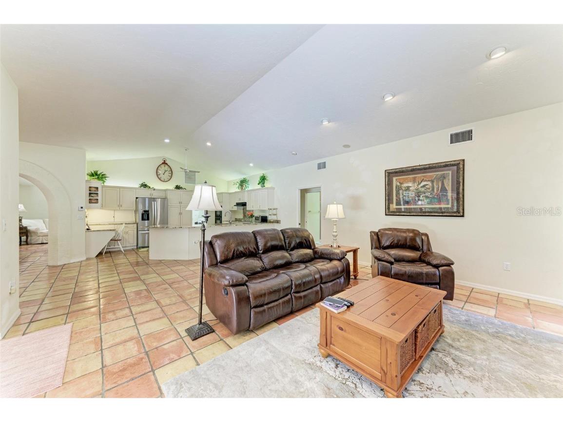 3217 Oak Grove Drive Sarasota FL 34243 A4656185 image29