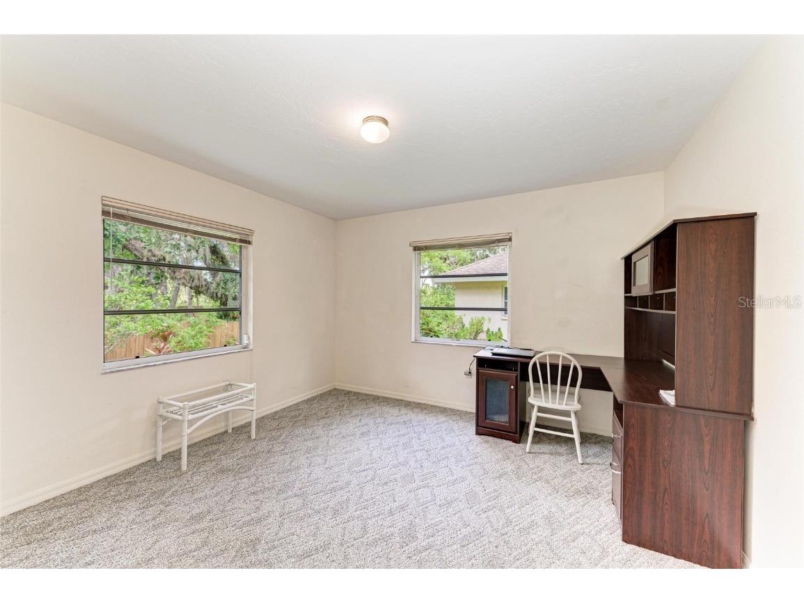 3217 Oak Grove Drive Sarasota FL 34243 A4656185 image39