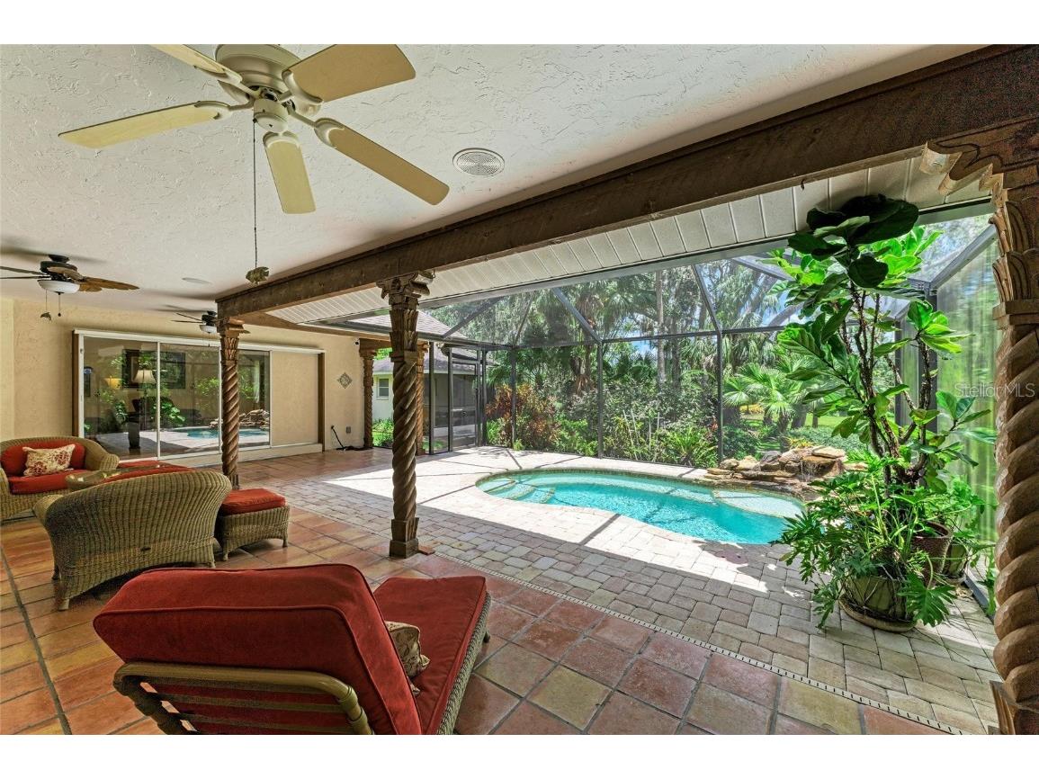 3217 Oak Grove Drive Sarasota FL 34243 A4656185 image50