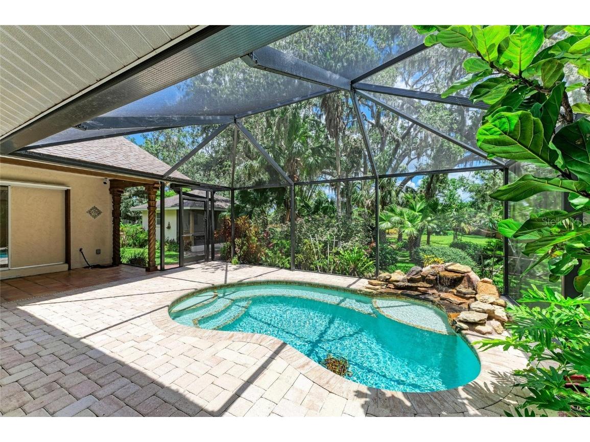 3217 Oak Grove Drive Sarasota FL 34243 A4656185 image51