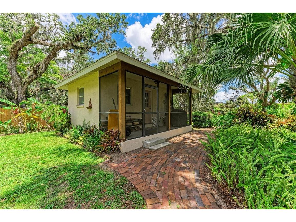 3217 Oak Grove Drive Sarasota FL 34243 A4656185 image54