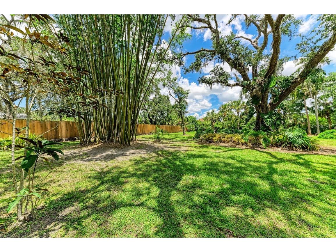 3217 Oak Grove Drive Sarasota FL 34243 A4656185 image59