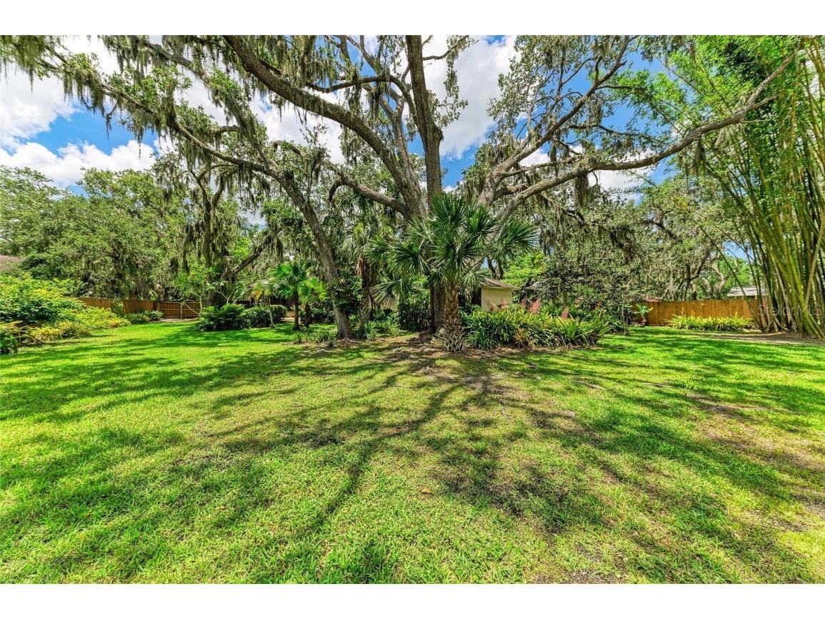 3217 Oak Grove Drive Sarasota FL 34243 A4656185 image62