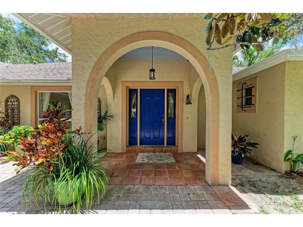 3217 Oak Grove Drive Sarasota FL 34243 A4656185 image8