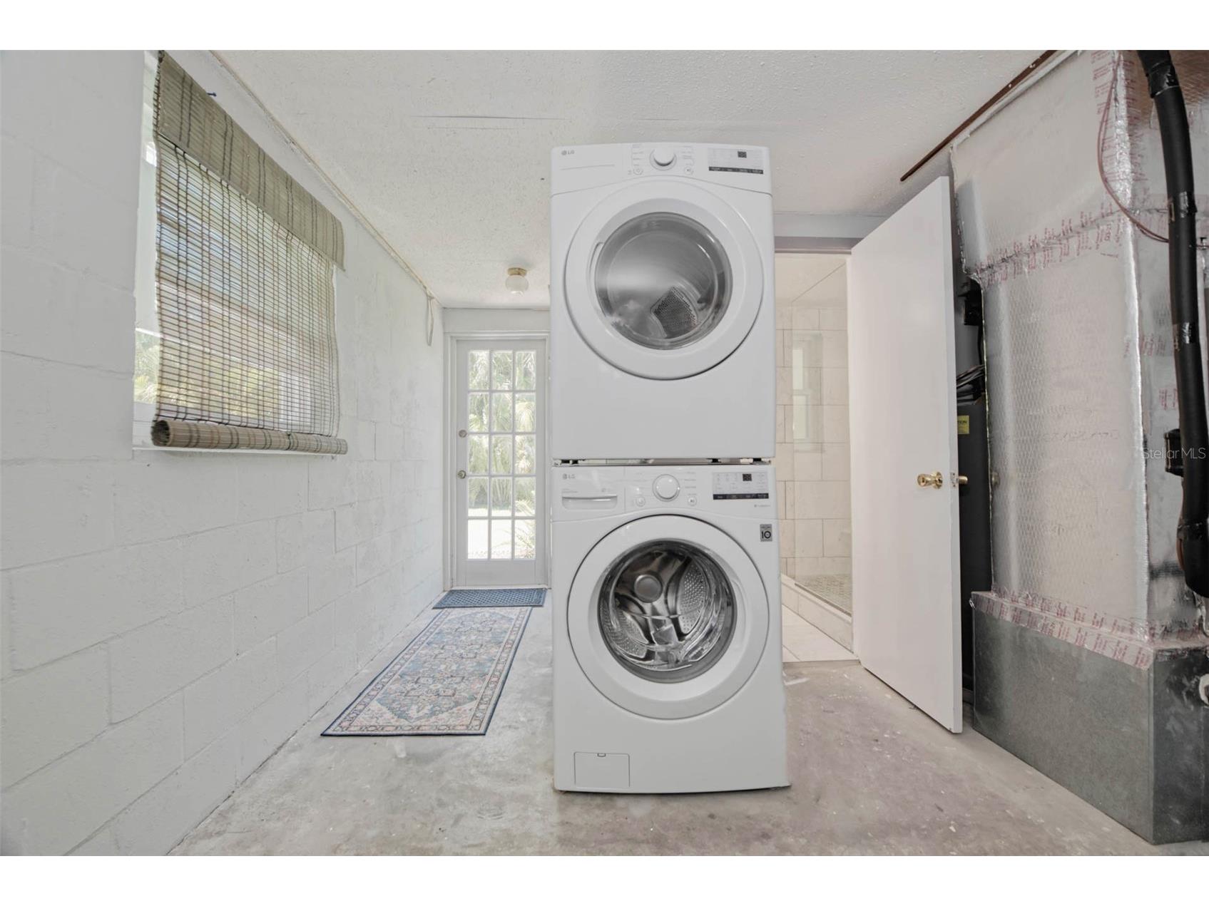 3217 Restful Lane Sarasota FL 34231 A4697554 image24