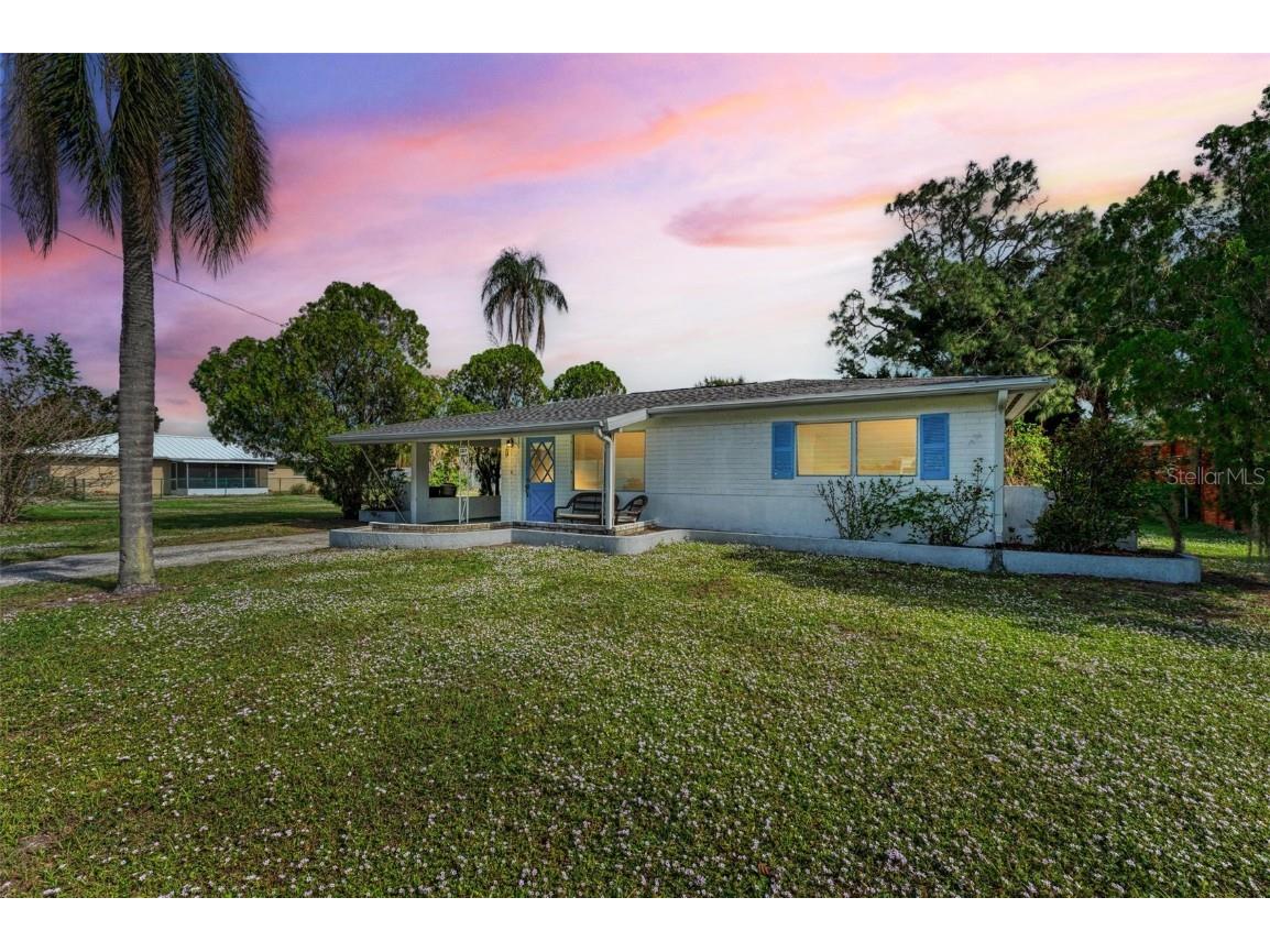 3217 Teal Avenue Sarasota FL 34232 A4578708 image1