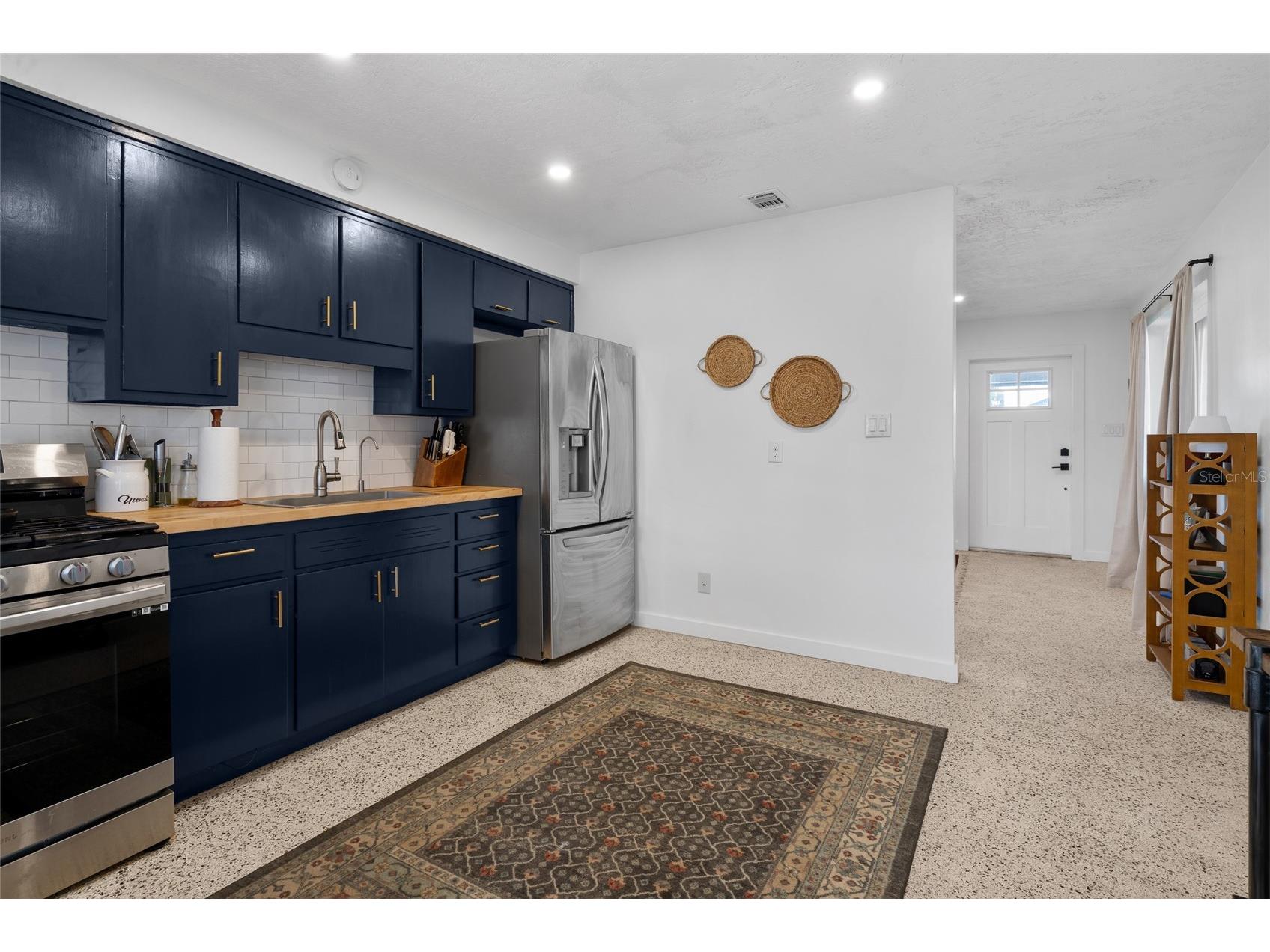 3217 Teal Avenue Sarasota FL 34232 A4682931 image5