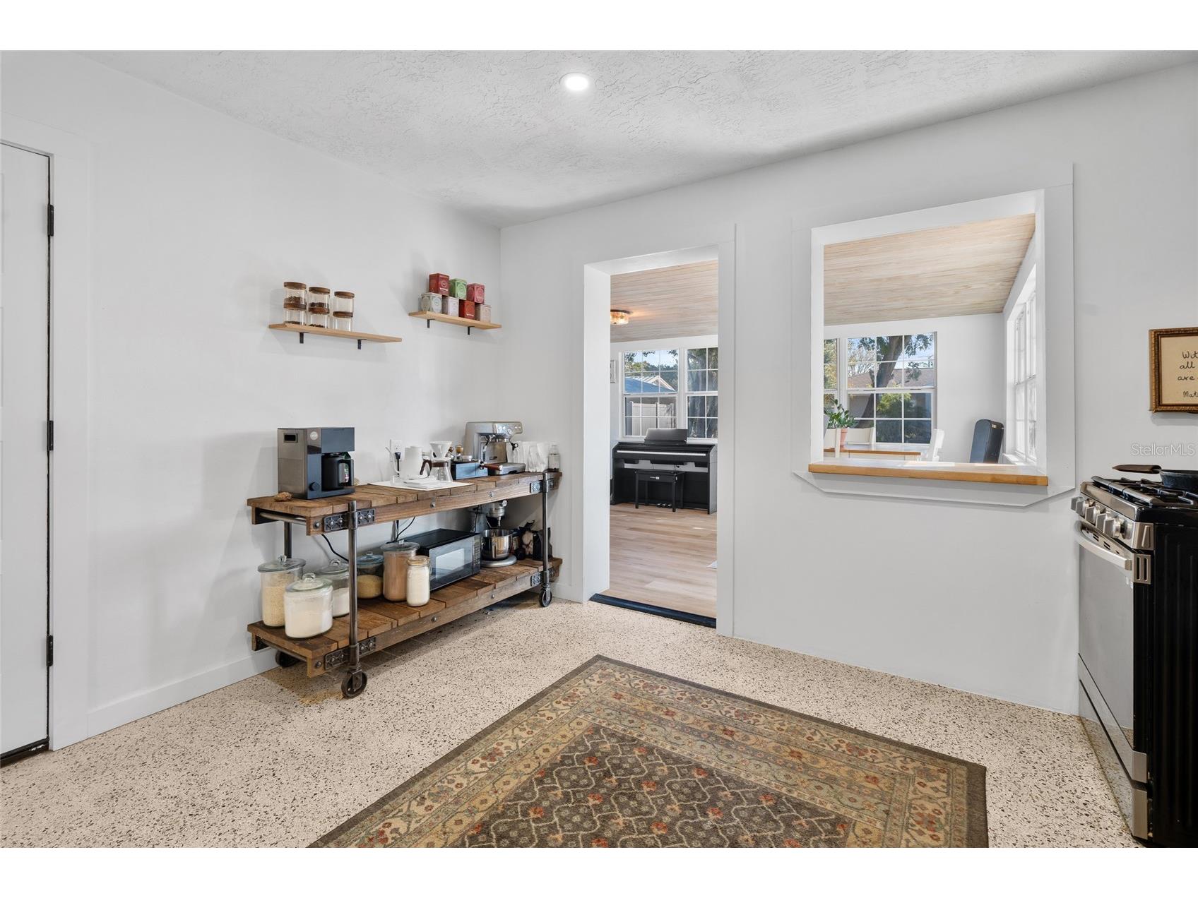 3217 Teal Avenue Sarasota FL 34232 A4682931 image8