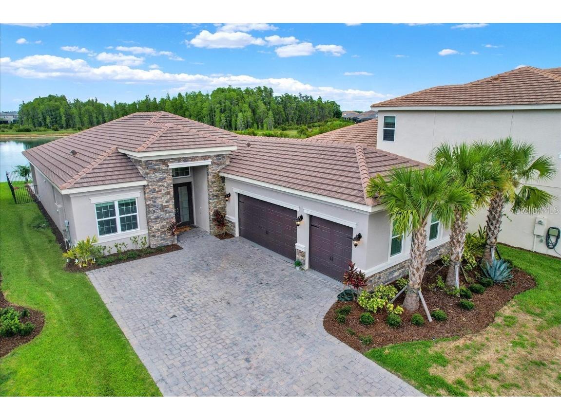 32179 Logan Elm Terrace Wesley Chapel FL 33543 TB8461954 image2