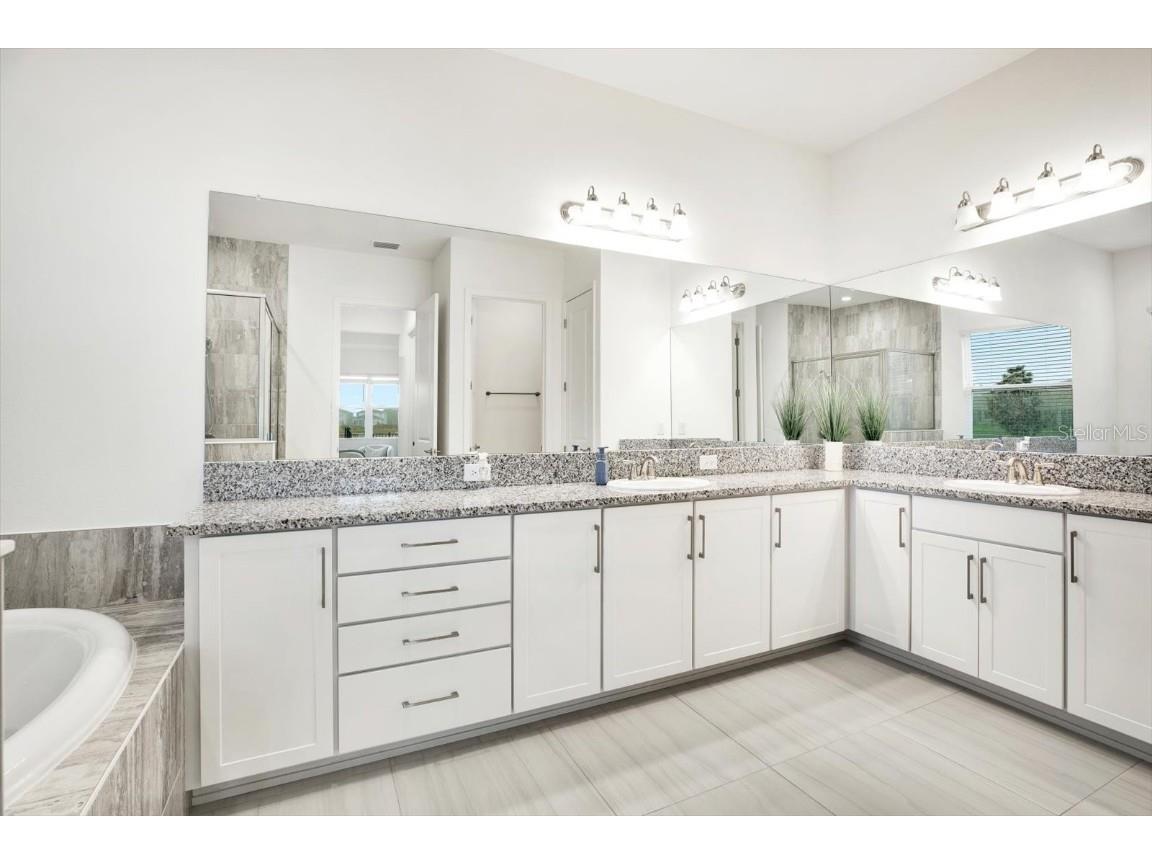 32179 Logan Elm Terrace Wesley Chapel FL 33543 TB8461954 image29