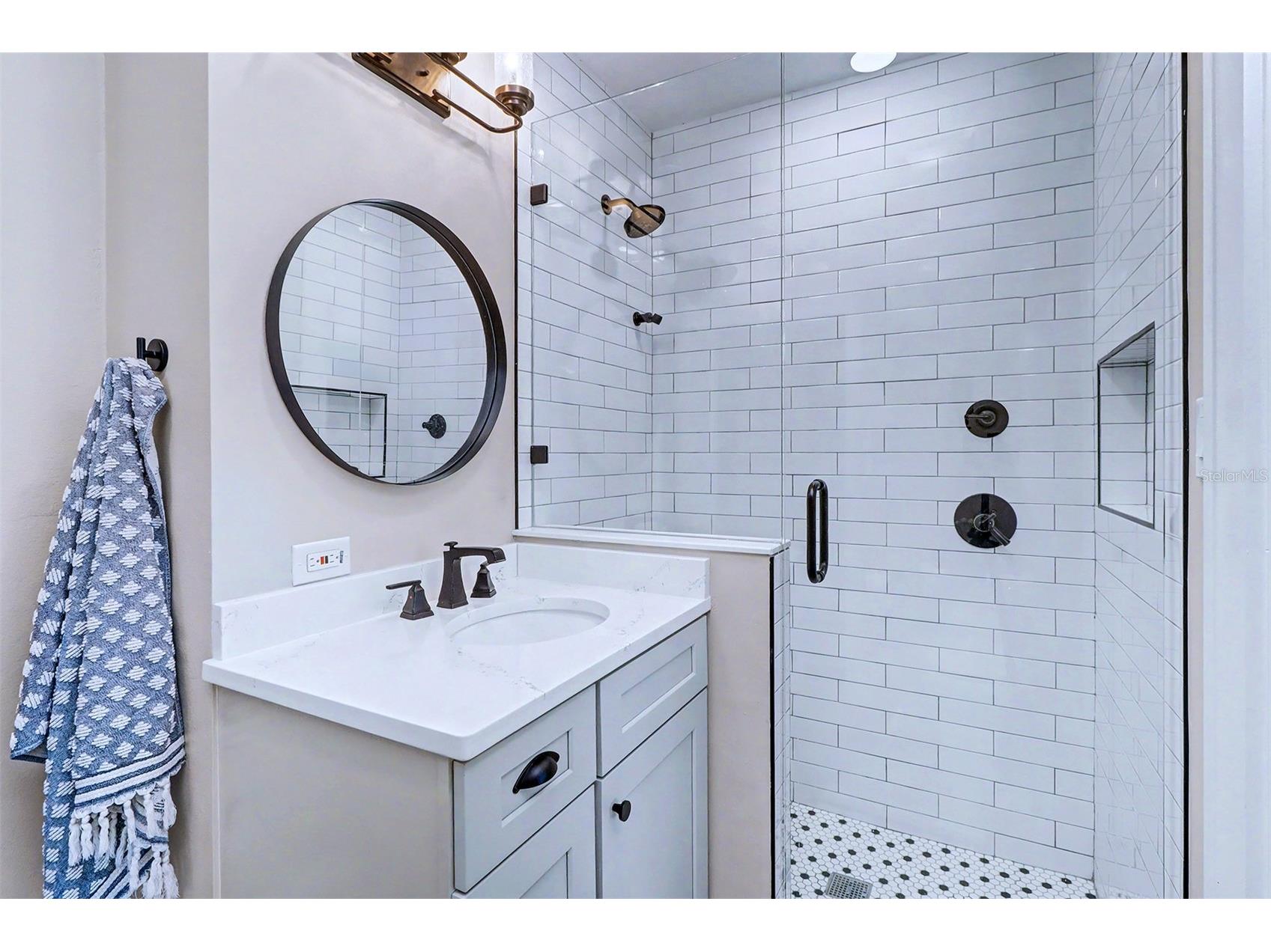 3218 7th Street N Saint Petersburg FL 33704 TB8491371 image23