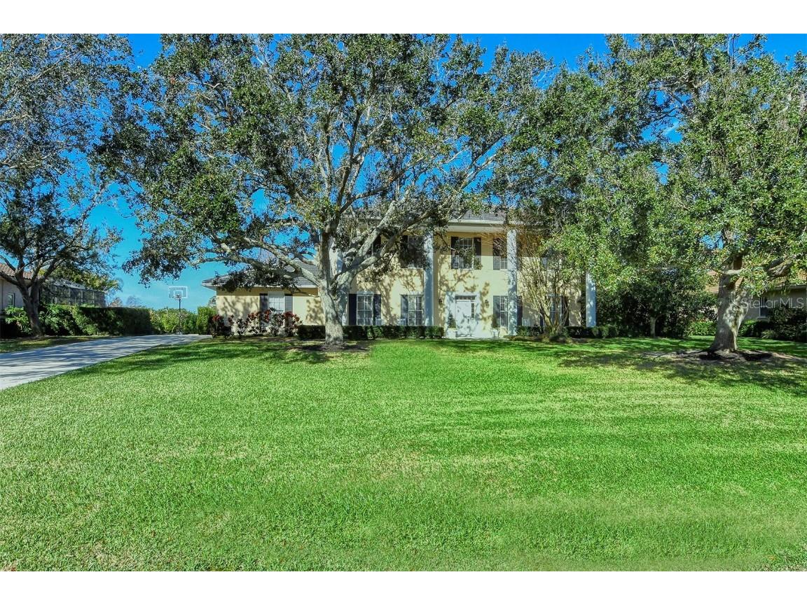 3218 Charles Macdonald Drive Sarasota FL 34240 A4559304 image1