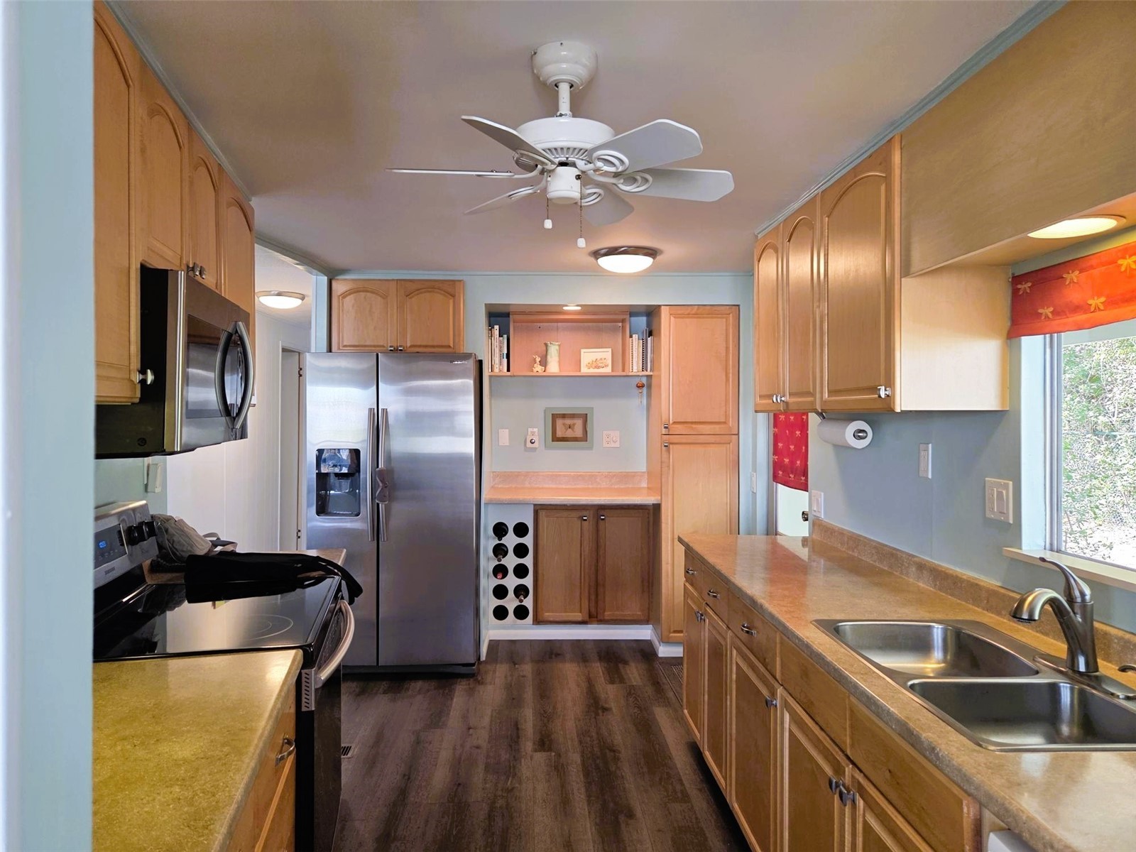 3218 Oakwood Boulevard S Sarasota FL 34237 A4687148 image12