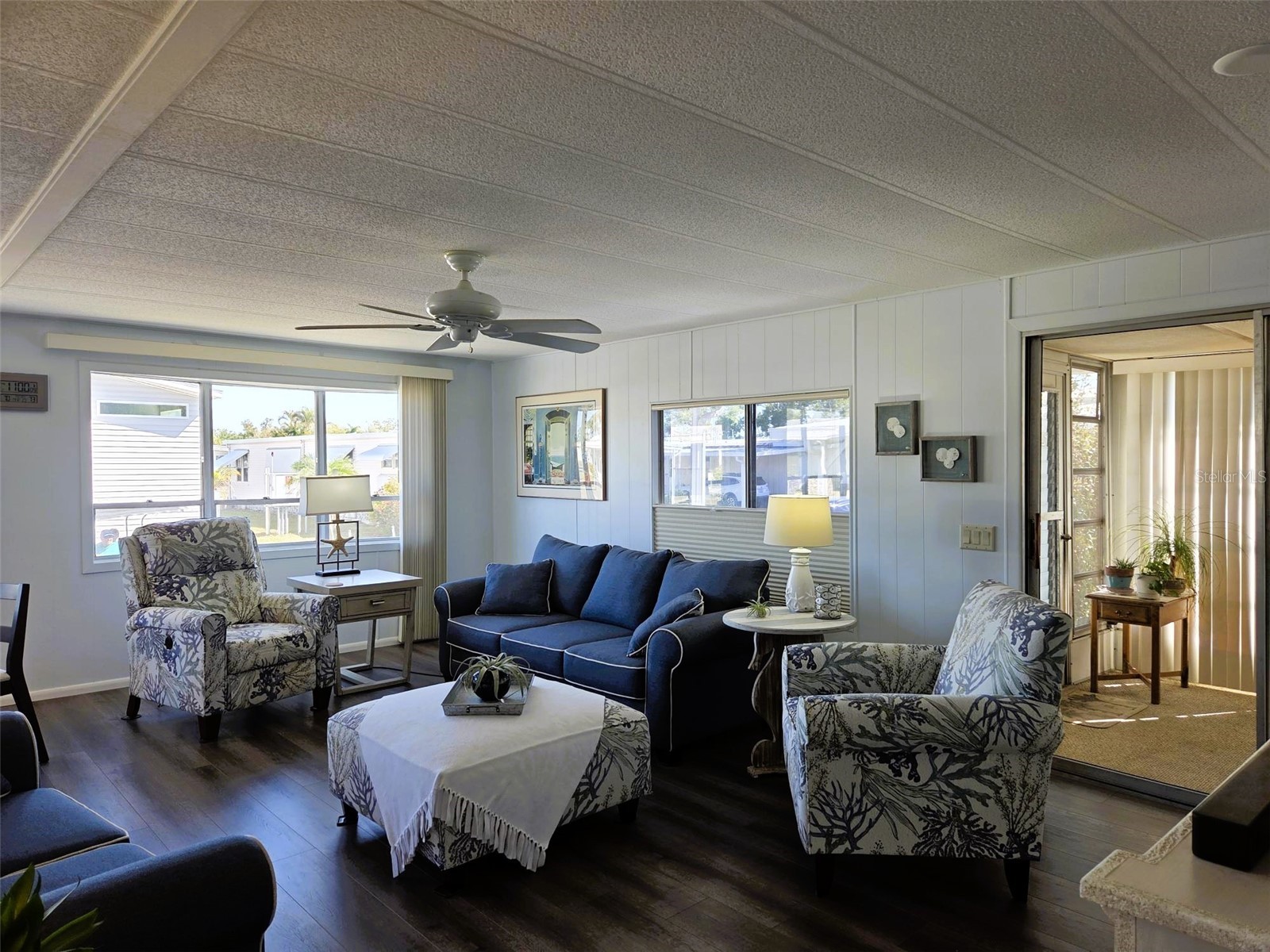 3218 Oakwood Boulevard S Sarasota FL 34237 A4687148 image15