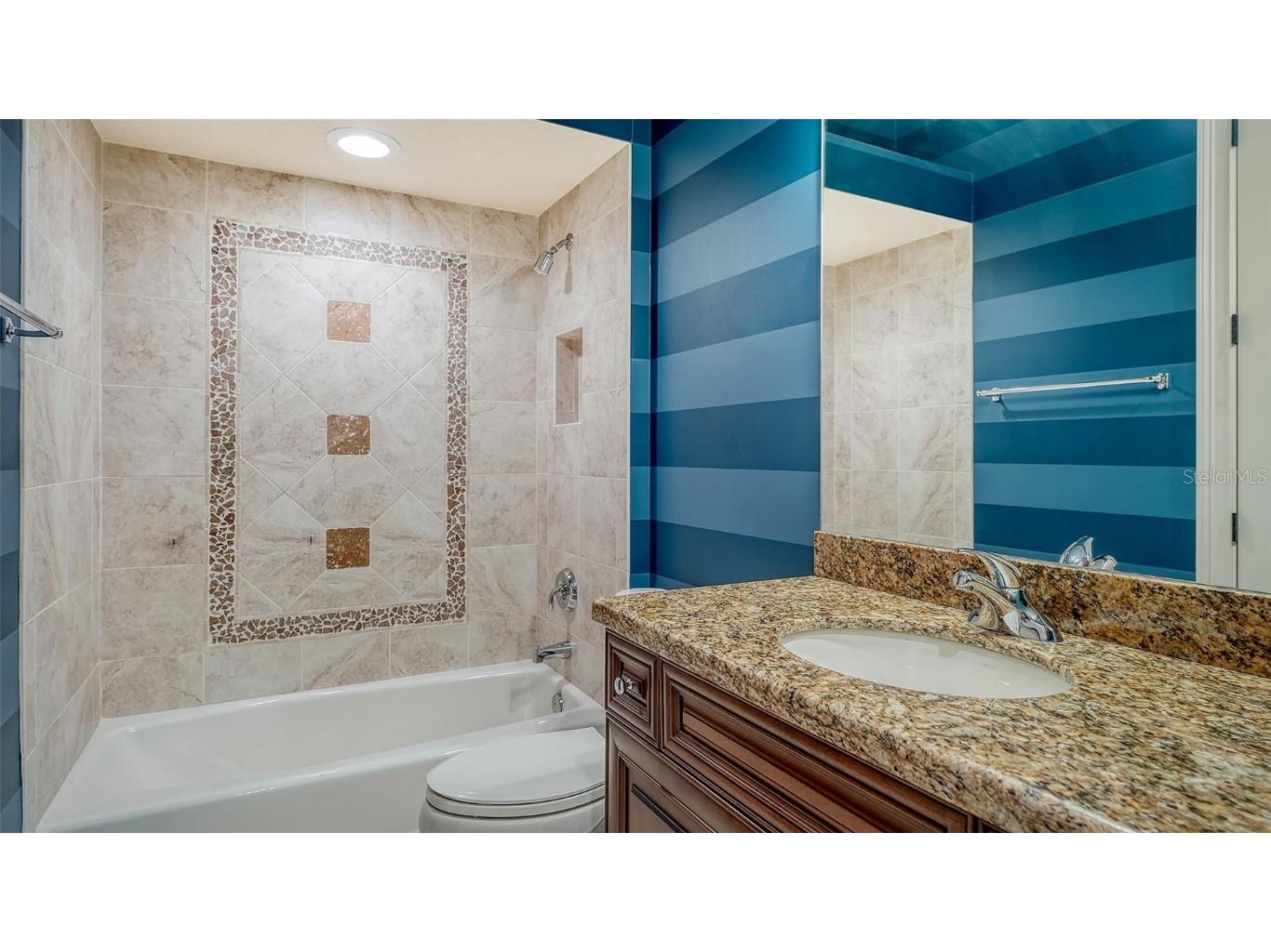 3218 Signet Court Sarasota FL 34240 A4662879 image48