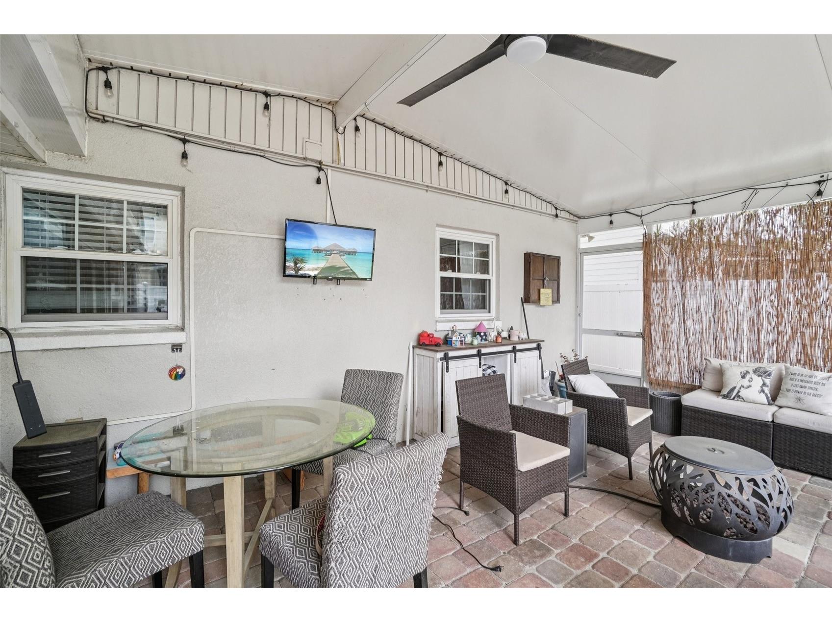3218 W Oakellar Avenue Tampa FL 33611 TB8492012 image35