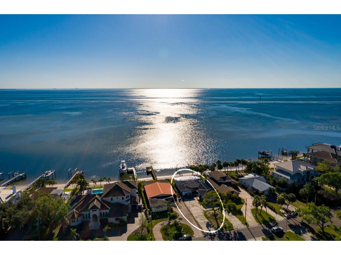 3219 Bayshore Boulevard NE Saint Petersburg FL 33703 - OPEN WATER TAMPA BAY TB8370953 image1