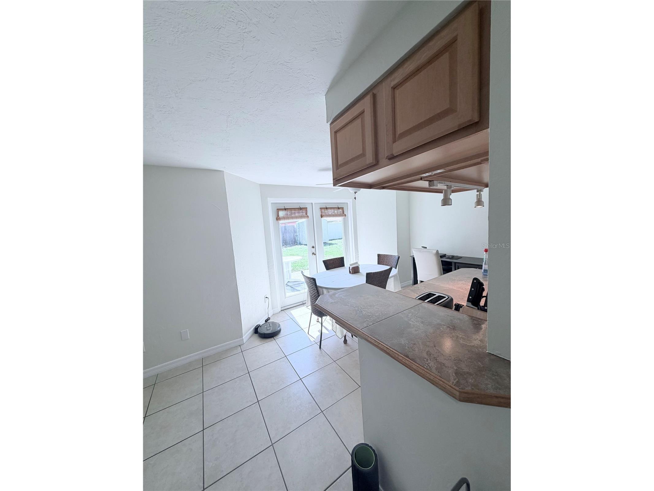 3219 Cambridge Drive Sarasota FL 34232 A4692358 image10