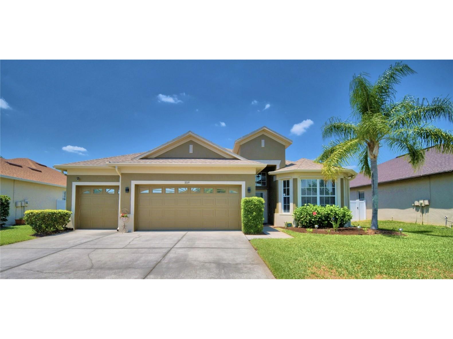 3219 Donington Castle Lane Land O Lakes FL 34638 T3530073 image1