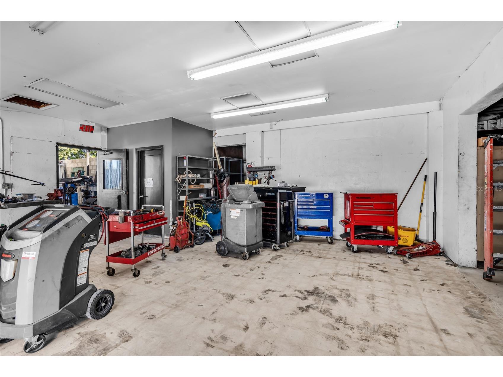 3219 SW 8th Street Miami FL 33135 A4692598 image11