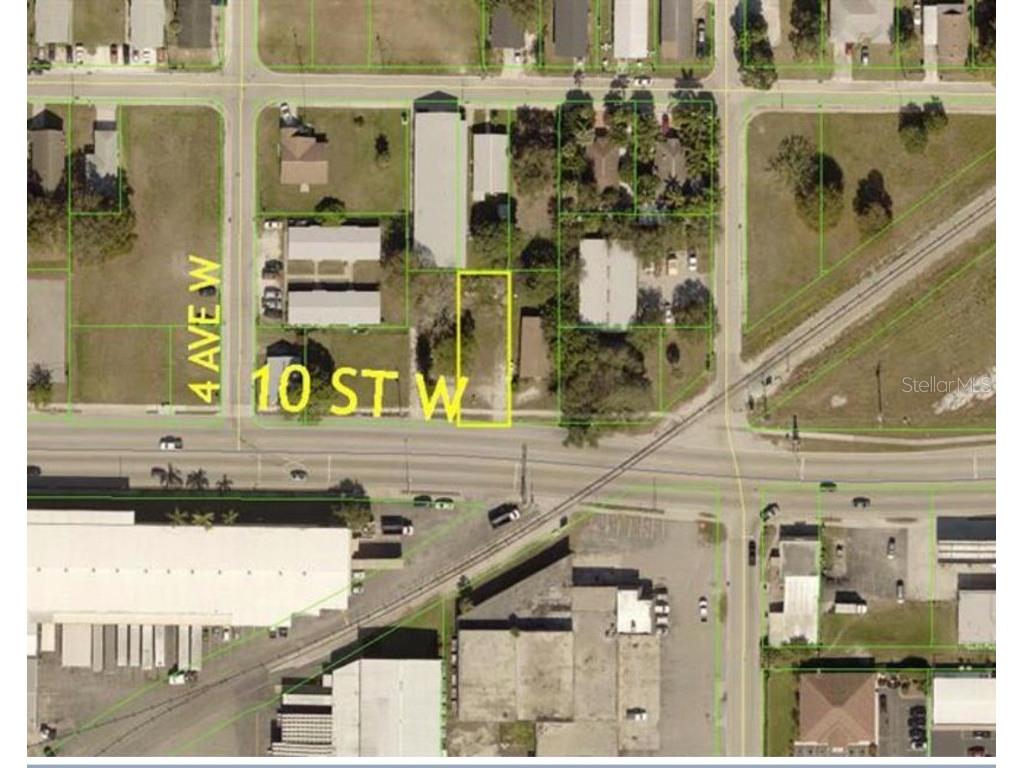 322 10th Street W Palmetto FL 34221 A4581203 image1