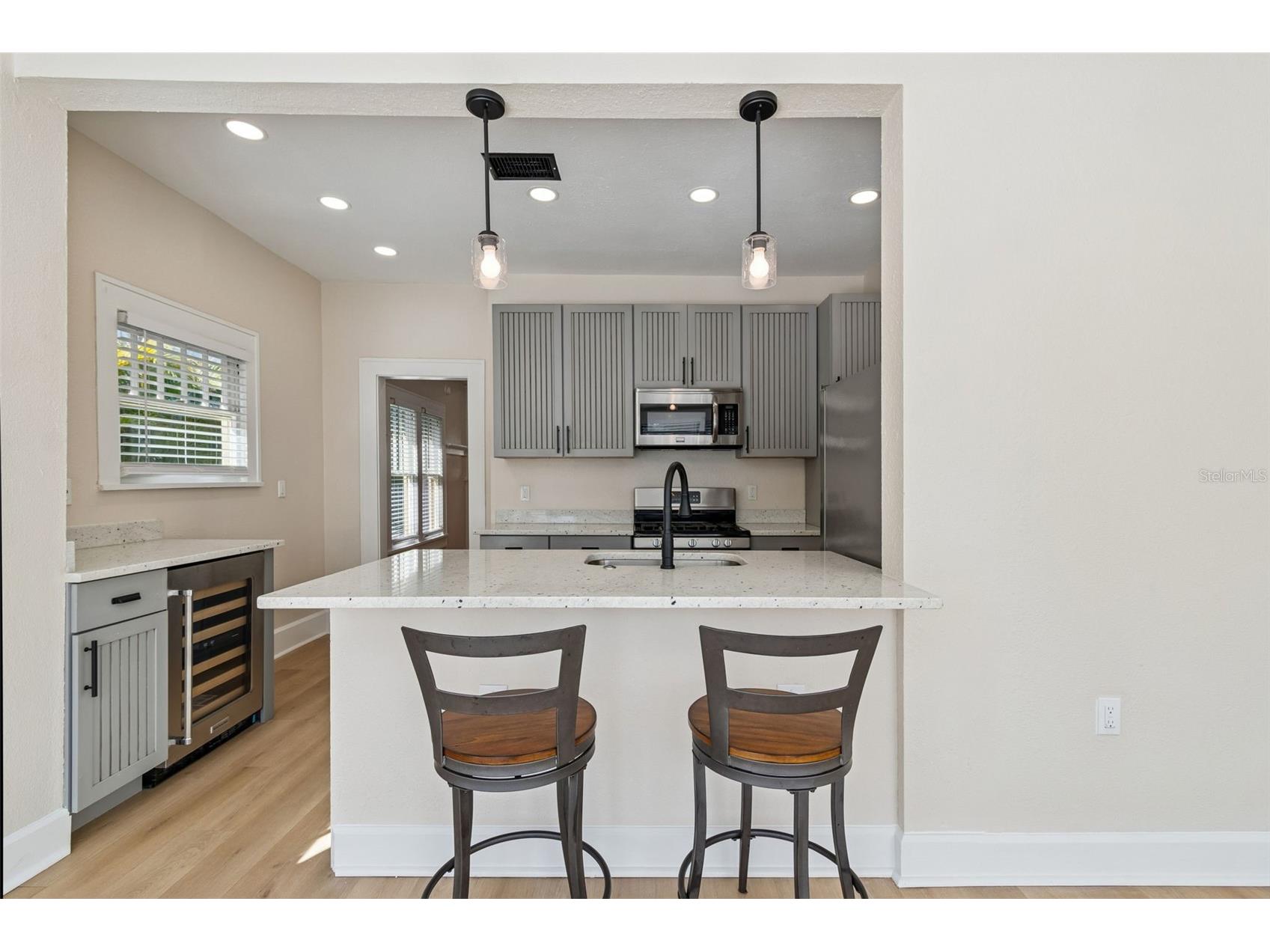 322 11th Avenue N Saint Petersburg FL 33701 TB8473076 image23