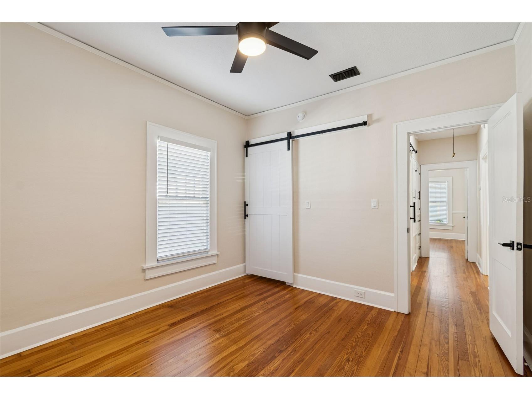322 11th Avenue N Saint Petersburg FL 33701 TB8473076 image32
