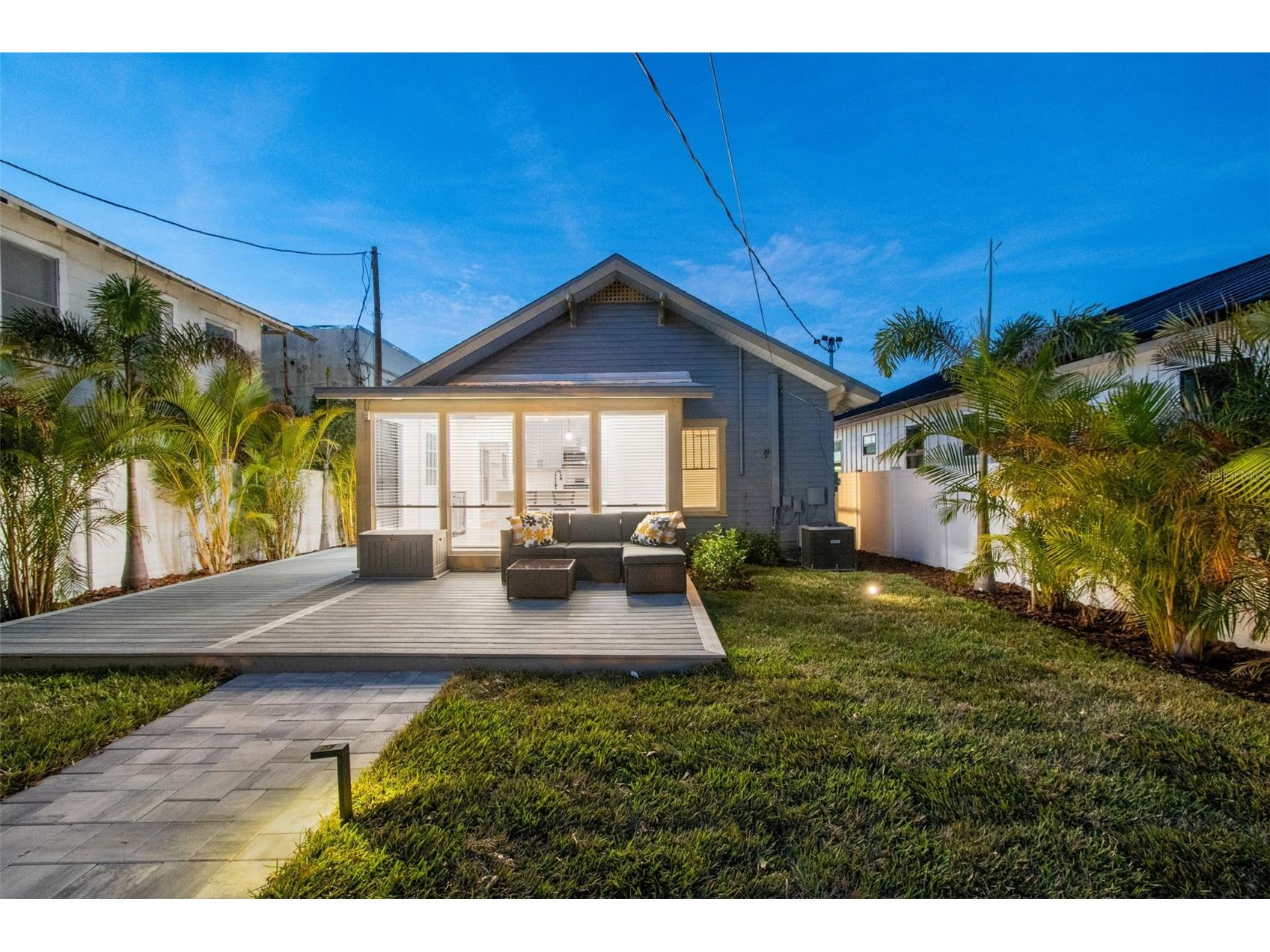 322 11th Avenue N Saint Petersburg FL 33701 TB8473076 image8