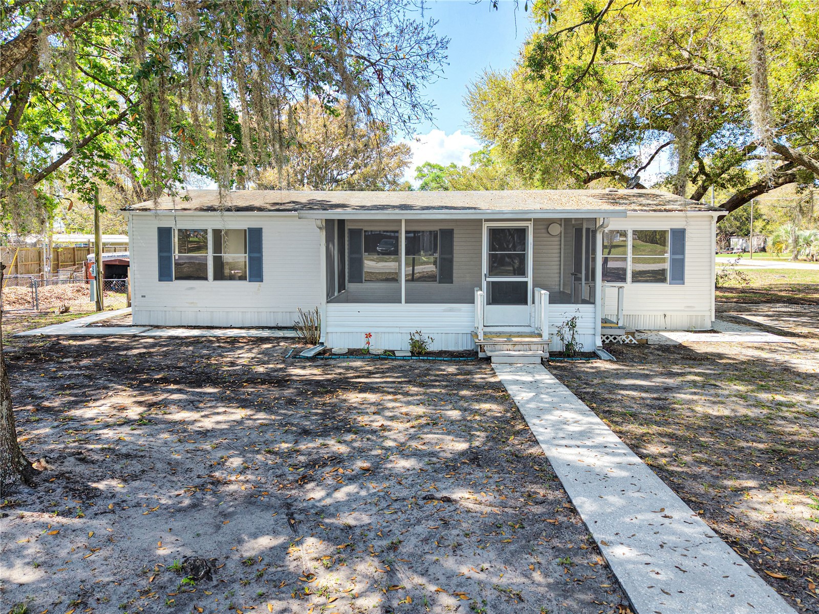 322 Clearwater Lake Drive Polk City FL 33868 P4938992 image1