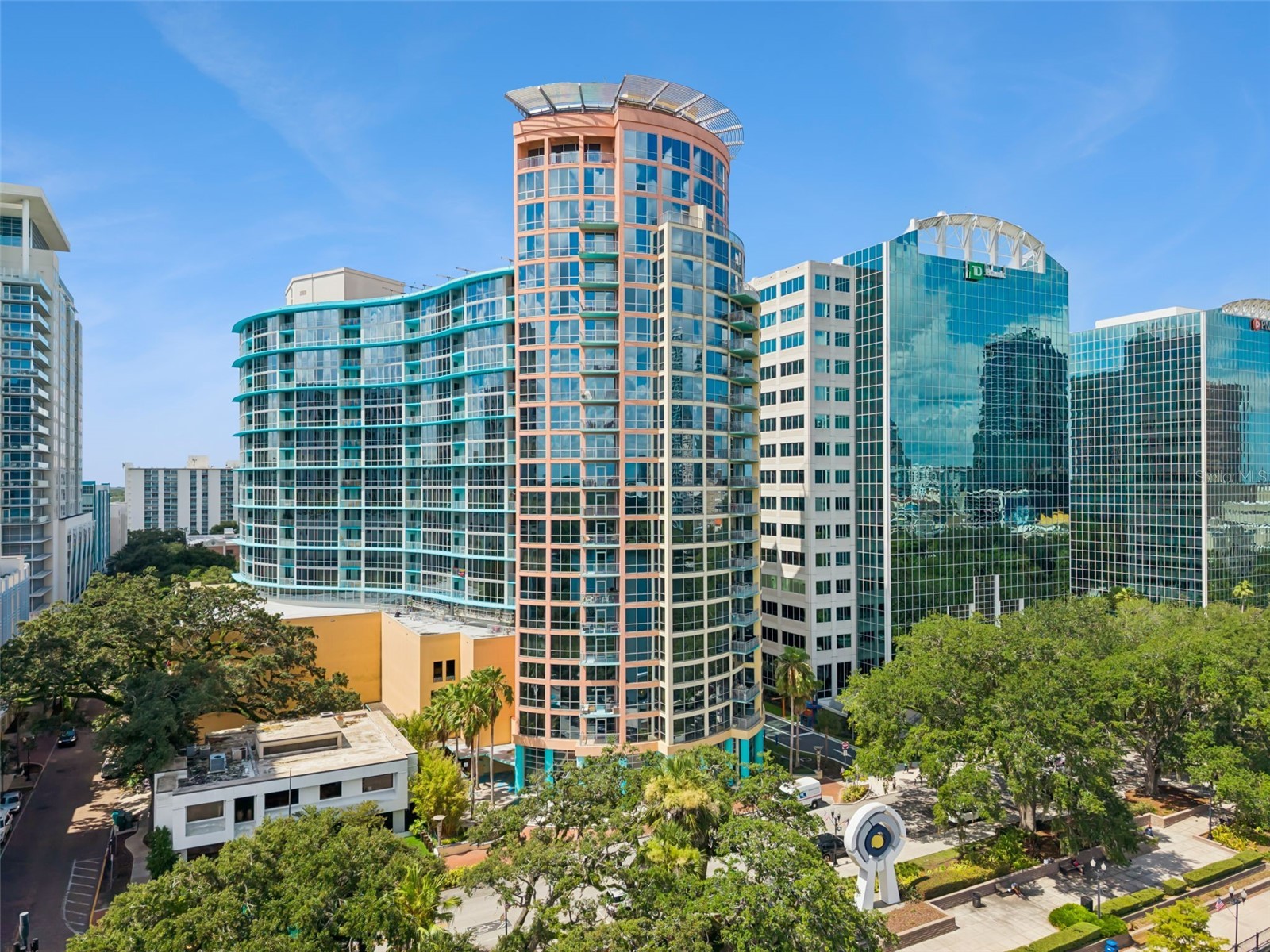 322 E Central Boulevard #1107 Orlando FL 32801 - LAKE EOLA O6421846 image1