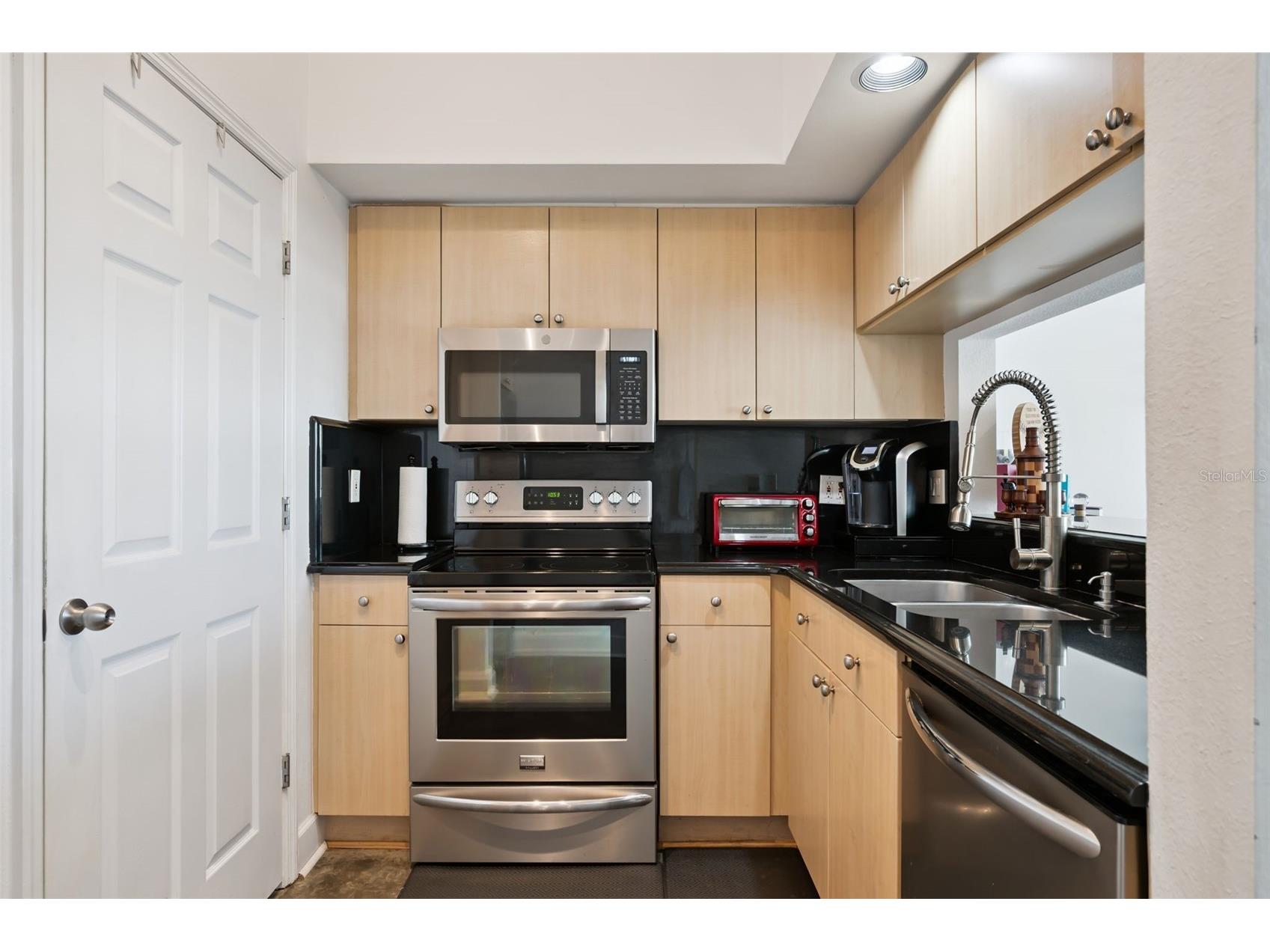 322 E Central Boulevard #1107 Orlando FL 32801 - LAKE EOLA O6421846 image15