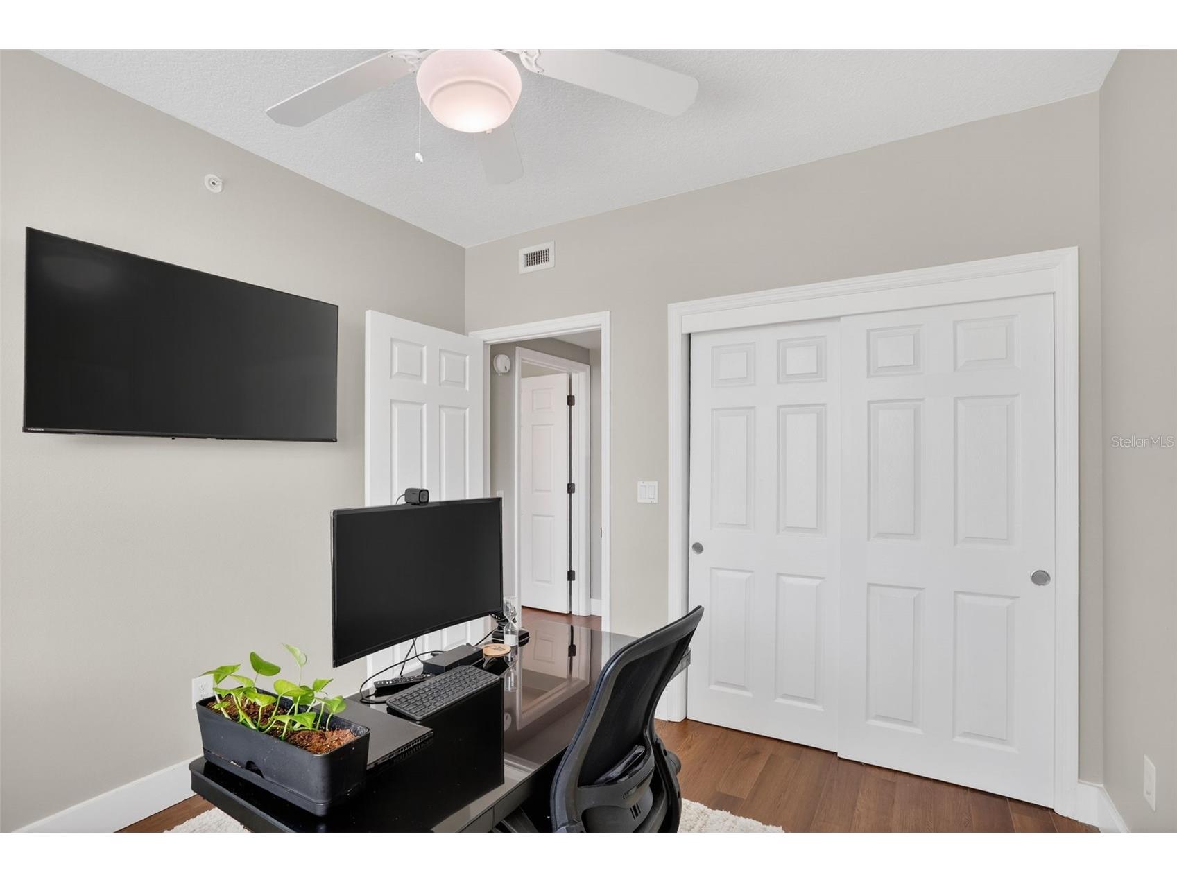 322 E Central Boulevard #1207 Orlando FL 32801 O6391977 image18