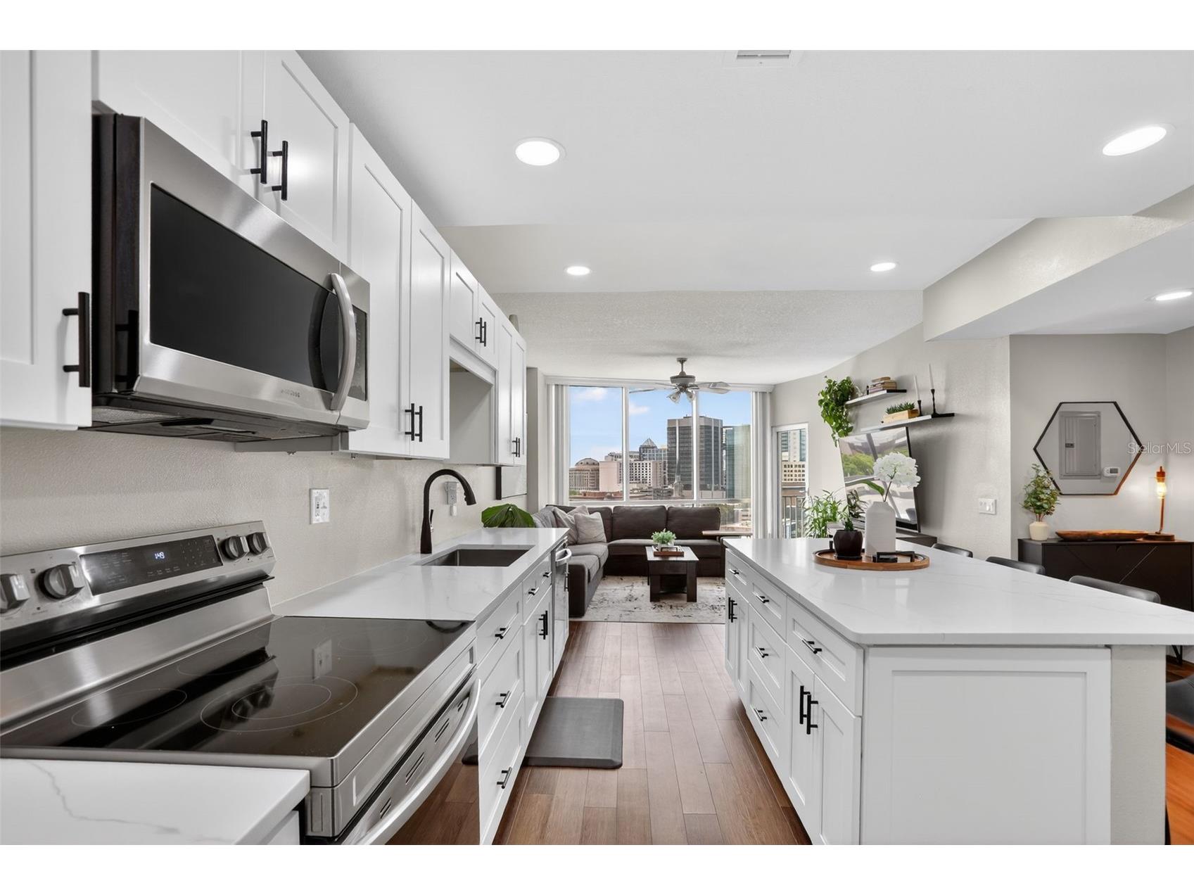 322 E Central Boulevard #1207 Orlando FL 32801 O6391977 image7