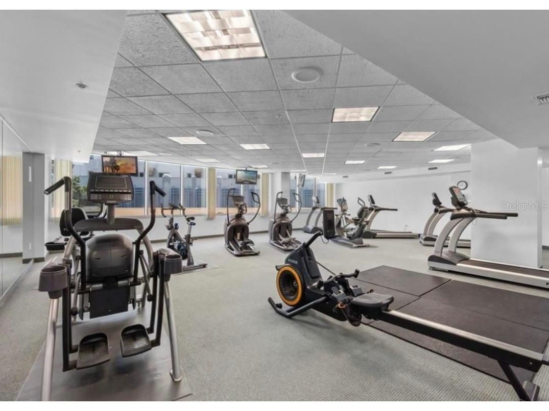 322 E Central Boulevard #1207 Orlando FL 32801 OM708812 image24