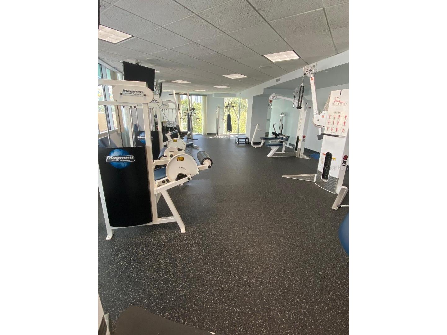 322 E Central Boulevard #1413 Orlando FL 32801 - LAKE EOLA O6398969 image34