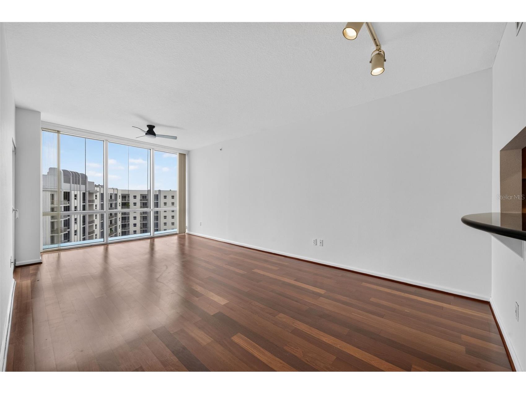 322 E Central Boulevard #1913 Orlando FL 32801 O6421881 image11
