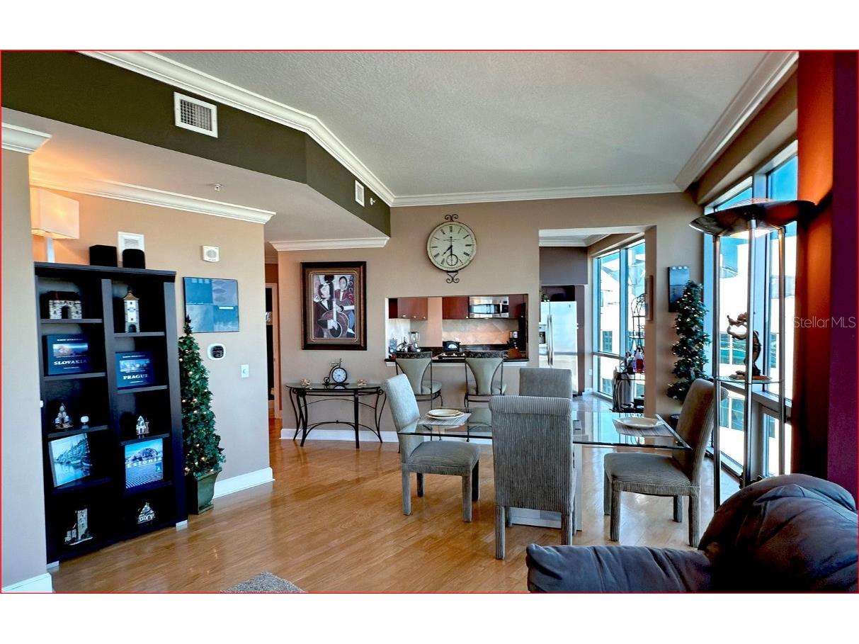 322 E Central Boulevard #2202 Orlando FL 32801 - LAKE EOLA O6360910 image2