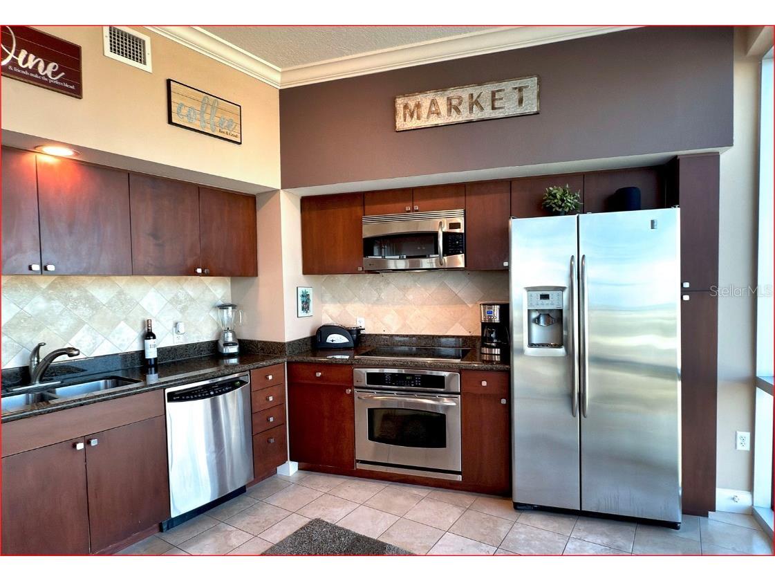 322 E Central Boulevard #2202 Orlando FL 32801 - LAKE EOLA O6360910 image4