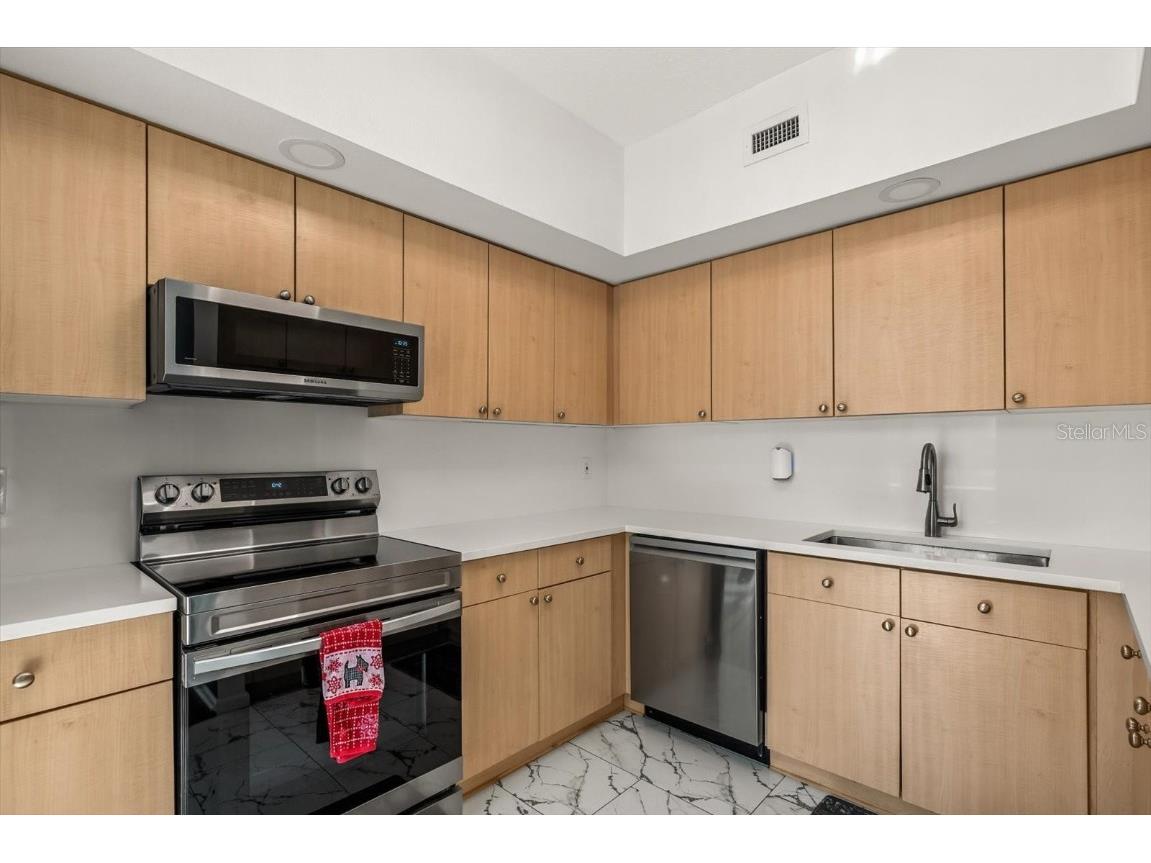 322 E Central Boulevard #710 Orlando FL 32801 O6215904 image16